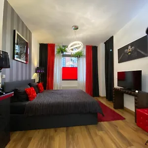 4* Aparthotel High Level
